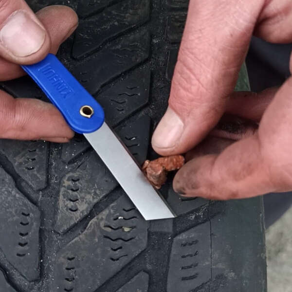 Tireon - Universal tire repair tools