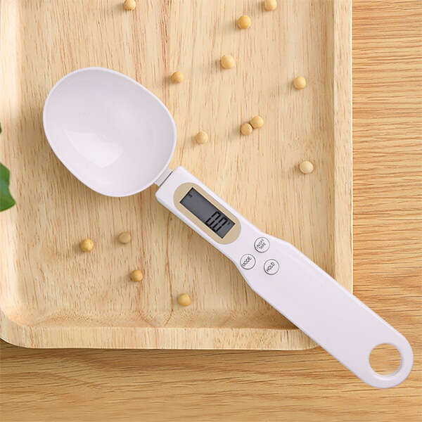 Scoopey - Spoon with a built-in scale