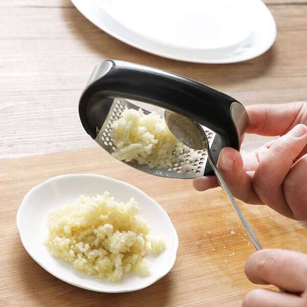 Garlico - Innovative garlic press