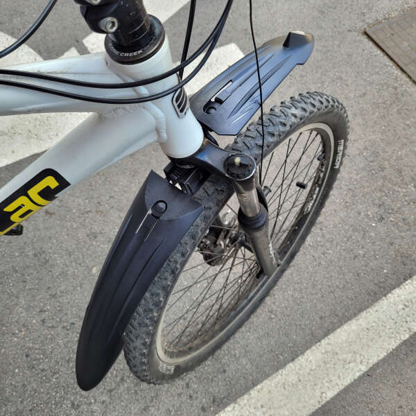 Racker - Mudguard for a bike wheels