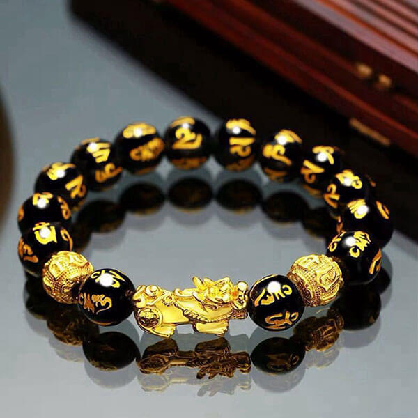 Aureas - An energized bracelet with powerful symbols