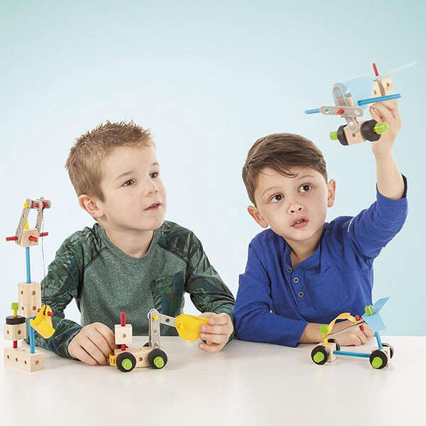 Ingeno - A set of construction toys